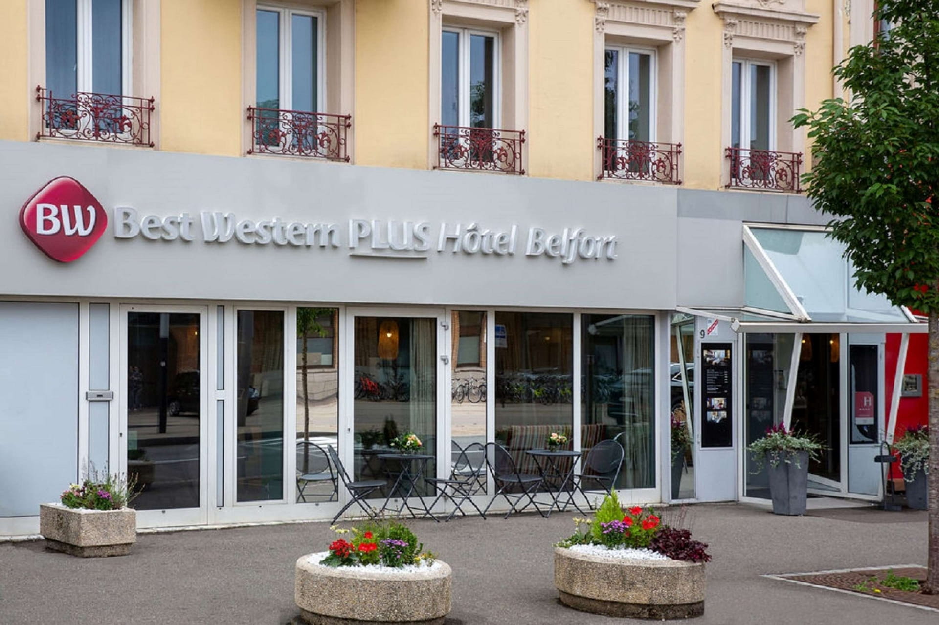 Collaboration en espace de co-working myWO au Best Western à Belfort